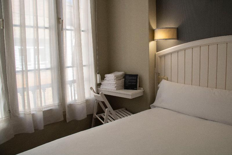 Alda Miramar Rooms Gijón Esterno foto
